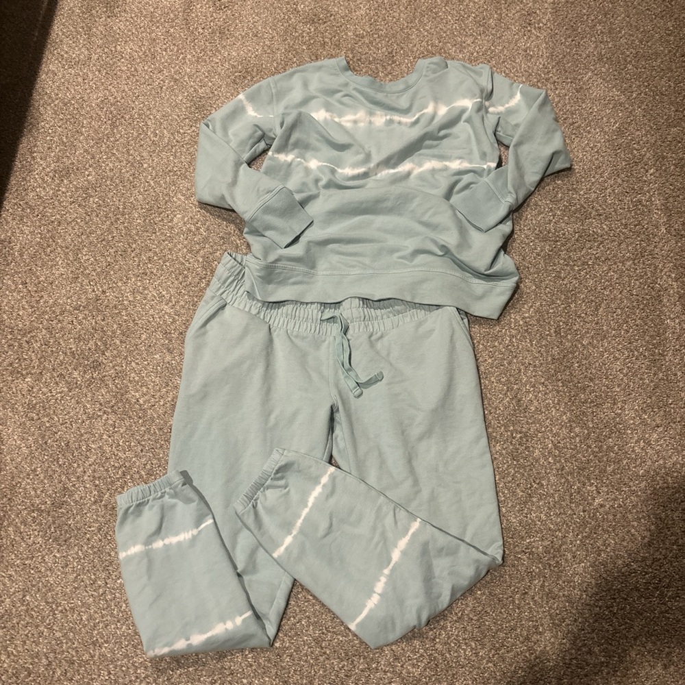 Isabel Maternity by Ingrid & Isabel Blue and White Pajama Set